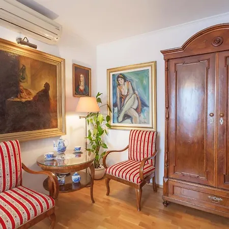 Apartments And Rooms With Wifi Makarska - 11063 Guest house